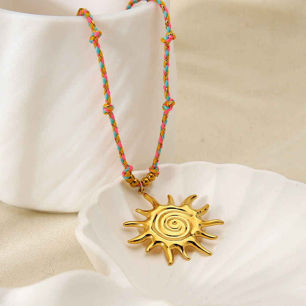 1 Pair Classic Series Retro Sun/Moon Stainless Steel Waterproof Women's  Pendant Necklaces