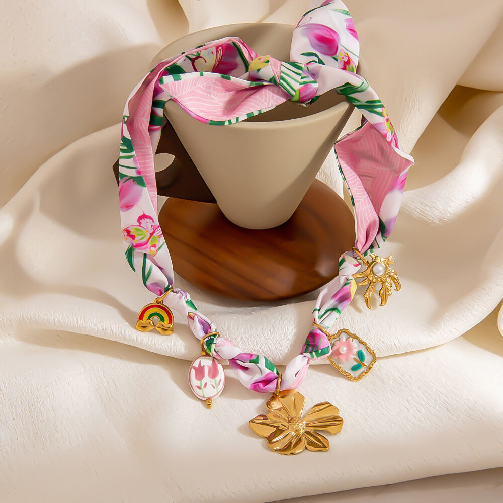 Collier pendentif en soie pour femme, série romantique, motif floral quotidien, 1 pièce h5 Image3
