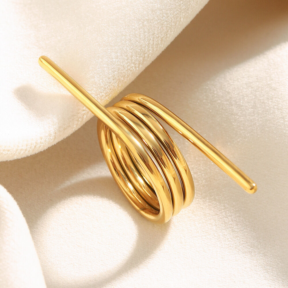 1 Piece Daily Twist Spring Shape Stainless Steel Waterproof Gold Color Statement Rings