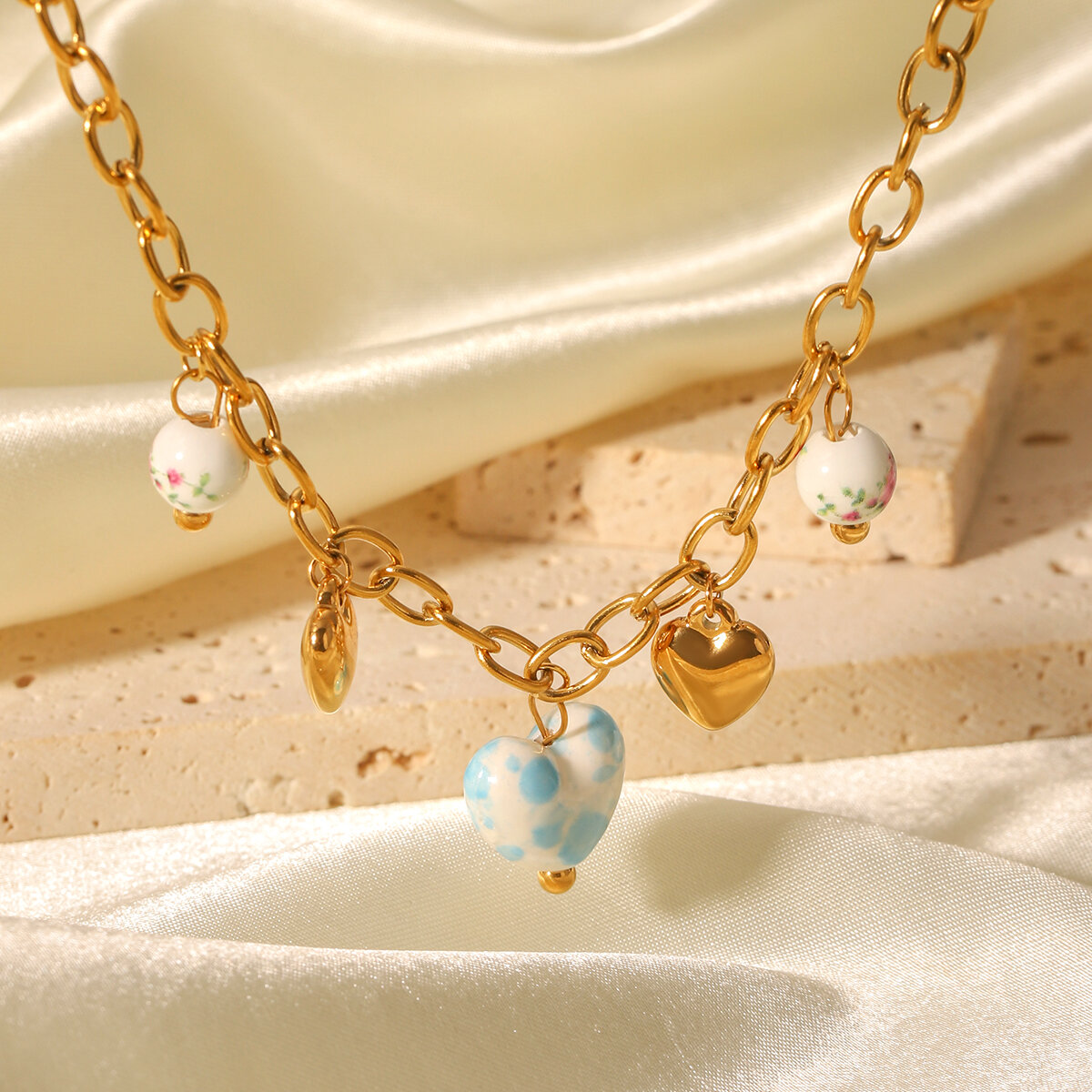 1 Pair Simple Series Daily Heart Stainless Steel Waterproof  Women's Pendant Necklaces Picture6