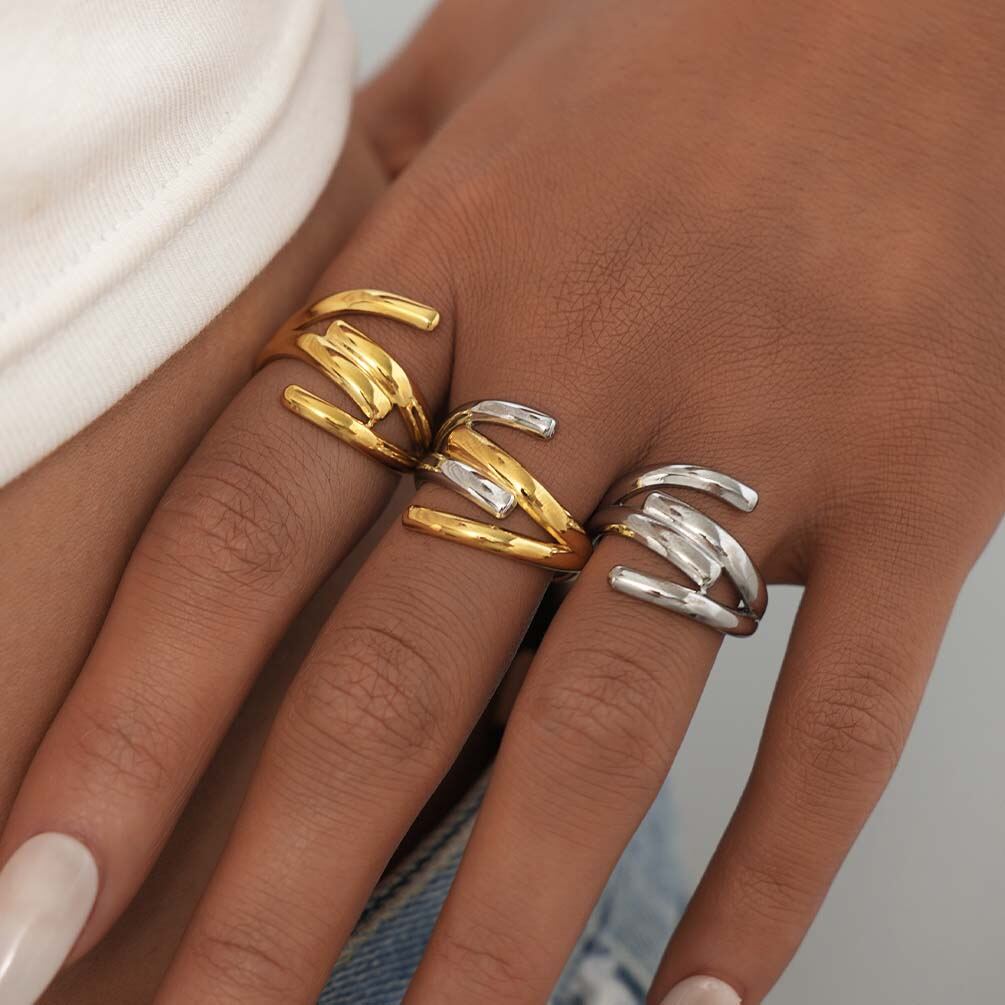 Anelli minimalisti color oro impermeabili in acciaio inossidabile dalla forma irregolare, casual e semplice, da 1 pezzo h5 Immagine3