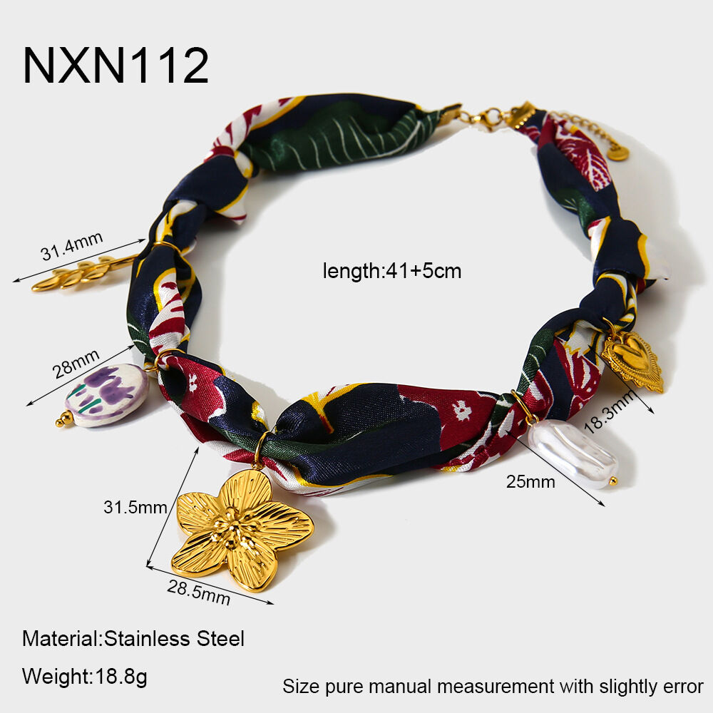 Collier avec pendentif en tissu doré et fleur, 1 pièce h5 