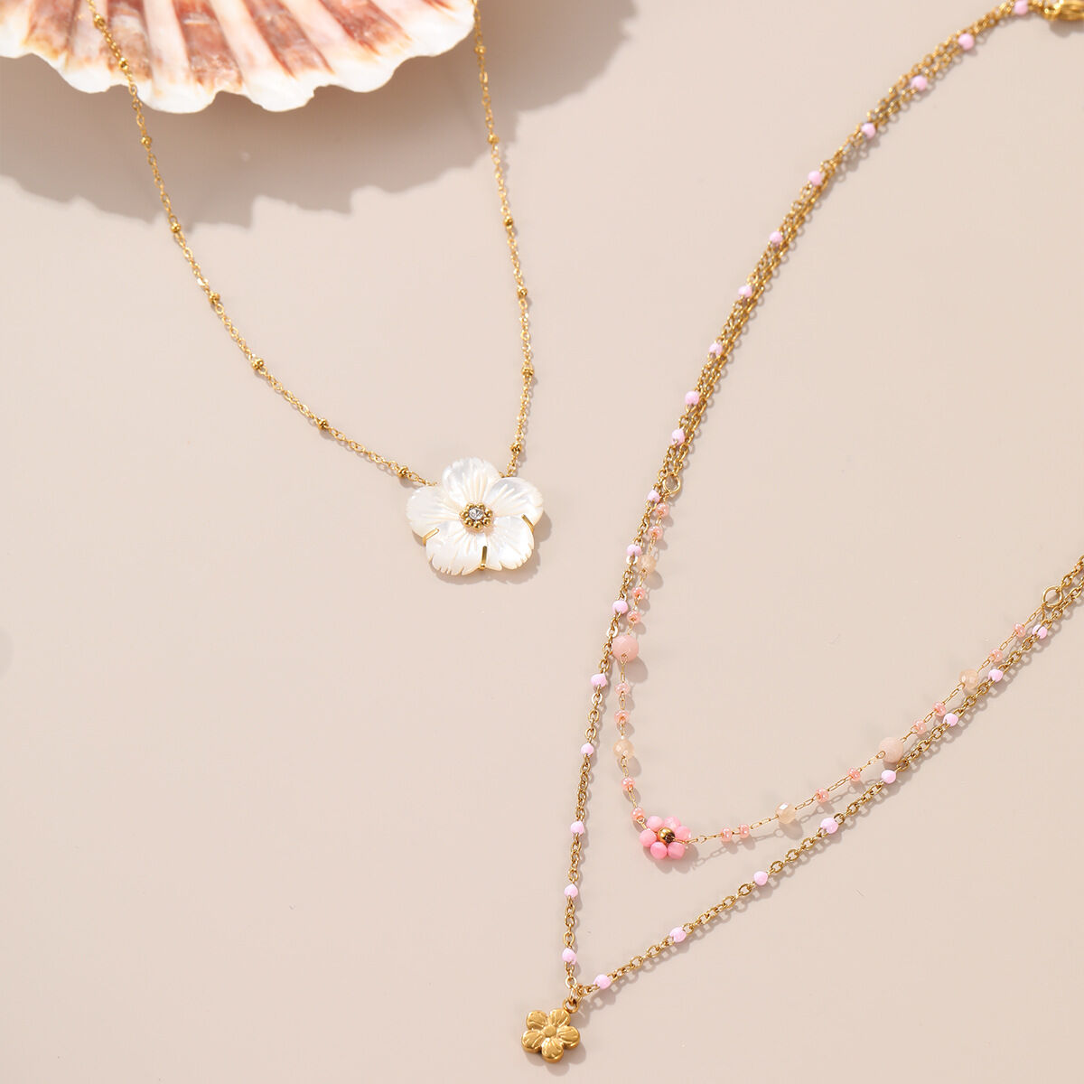 1 Piece Sweet Flower Stainless Steel Waterproof Gold Color Pendant Necklace 2