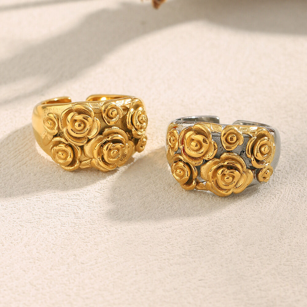 1 pezzo di anello romantico con fiore in acciaio inossidabile impermeabile color oro