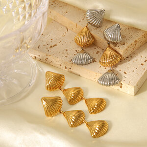 1 Pair Simple Daily Shell Stainless Steel Waterproof Gold Color Women's Stud Earrings h5 Picture4