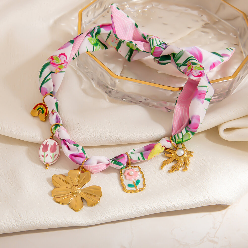 Collar con colgante de seda con flores de la serie romántica para mujer, 1 pieza, para uso diario