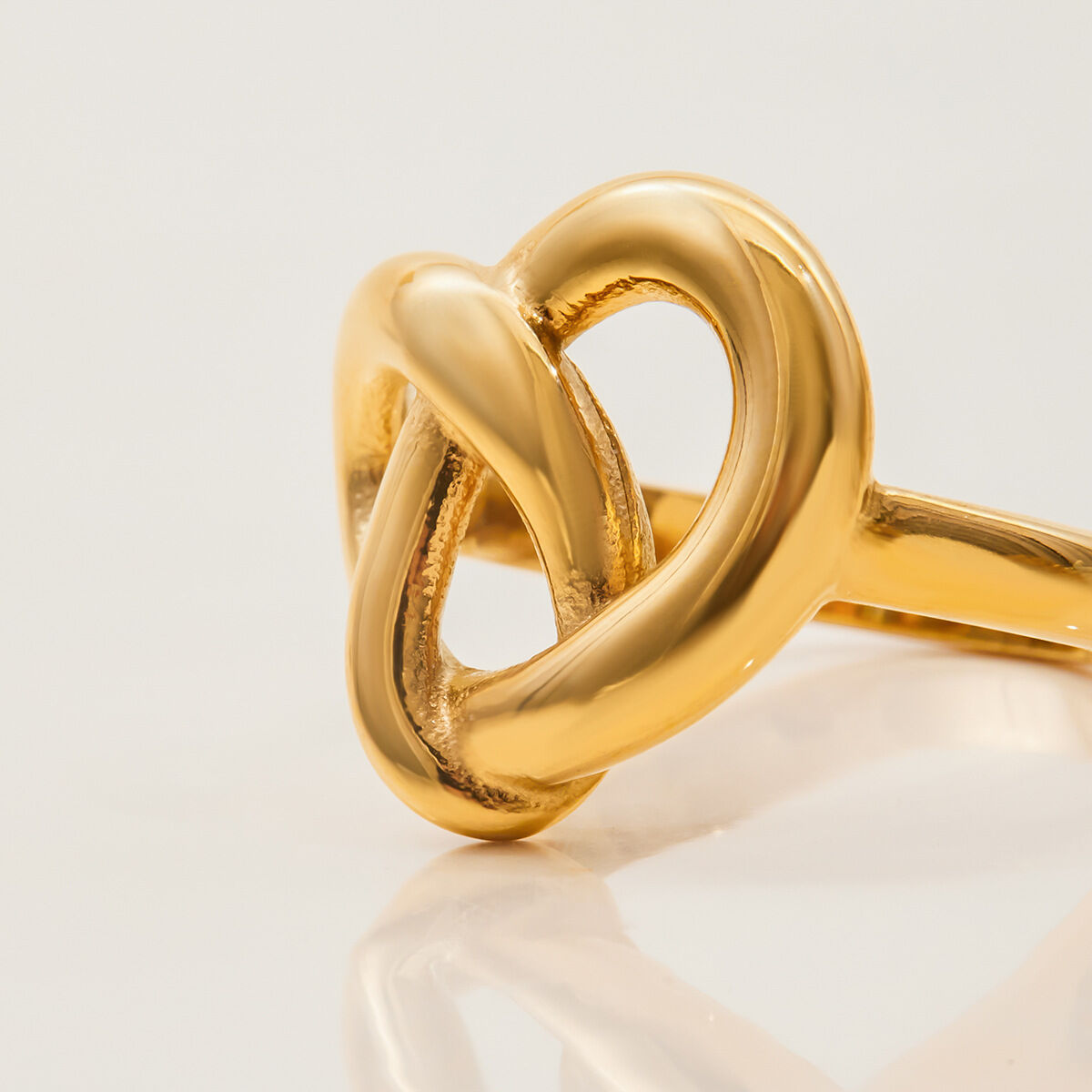 1 Piece Romantic Pretzel Shape Stainless Steel Waterproof Gold Color Statement Rings h5 Picture4