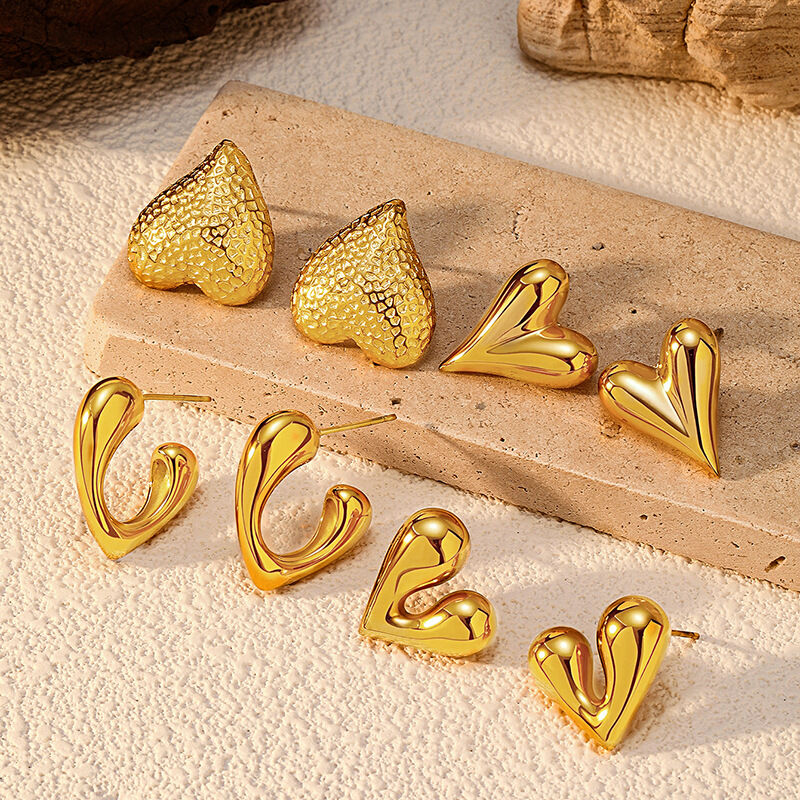 Romantische, elegante Herz-Ohrstecker aus Edelstahl, wasserfest, goldfarben, für Damen 2