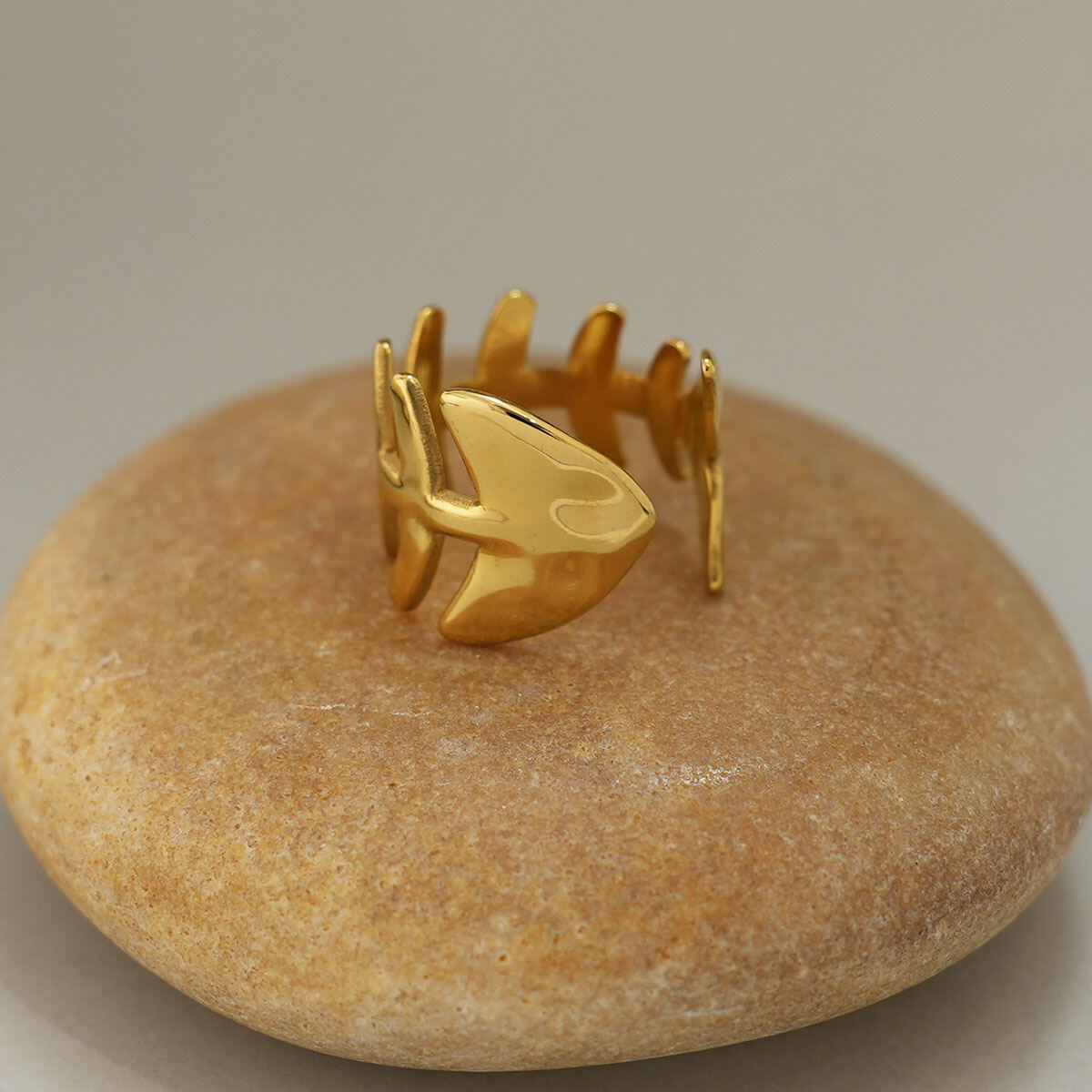 1 Piece  Natural Animal Stainless Steel Waterproof  Gold Color  Statement Rings h5 Picture3