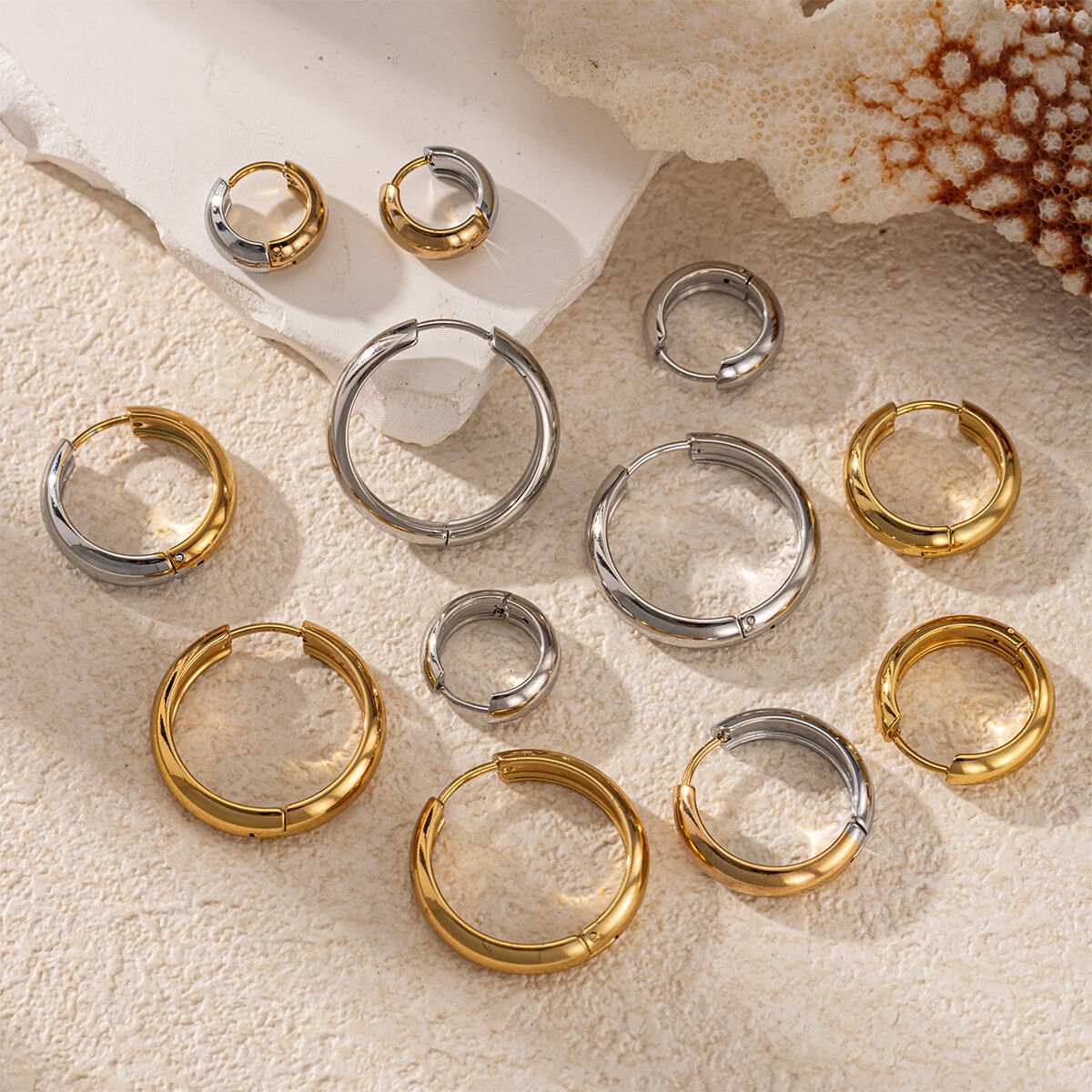 1 Pair Circle Stainless Steel Waterproof Hoop Earrings Picture2
