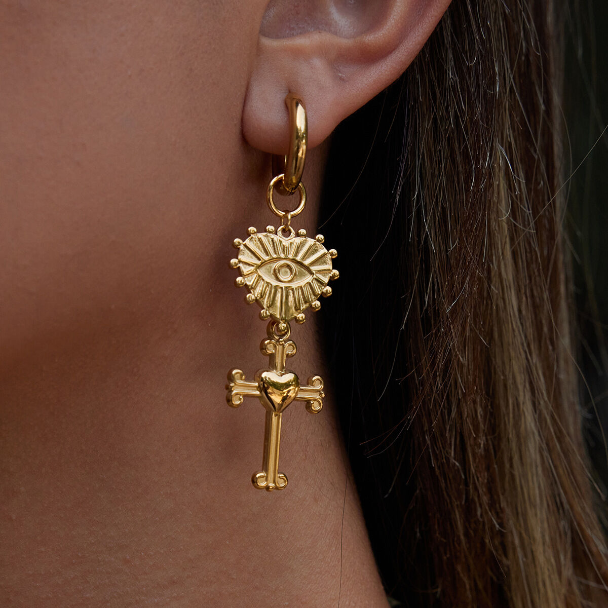 1 Pair Retro Heart&Cross Stainless Steel Waterproof Gold Color Women's Drop Earrings