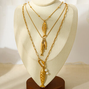1 pezzo di collana con ciondolo a forma di tartaruga in acciaio inossidabile impermeabile color oro h5 Immagine5