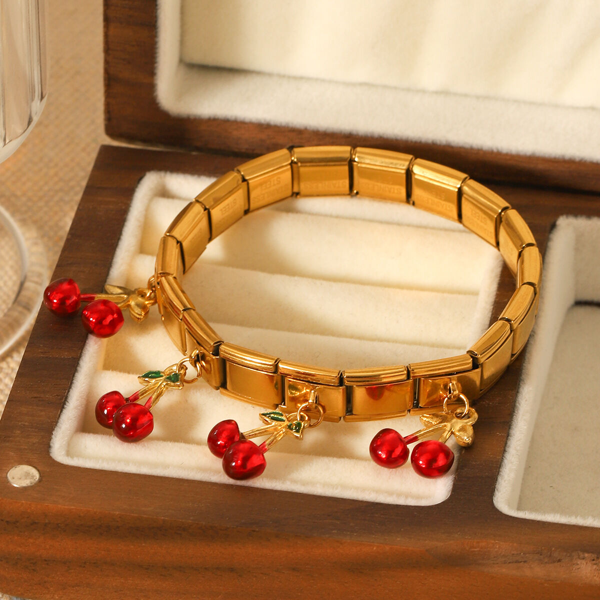 1 Paar Simple Series Daily Plant Edelstahl wasserdichte Armreifen für Damen Bild6
