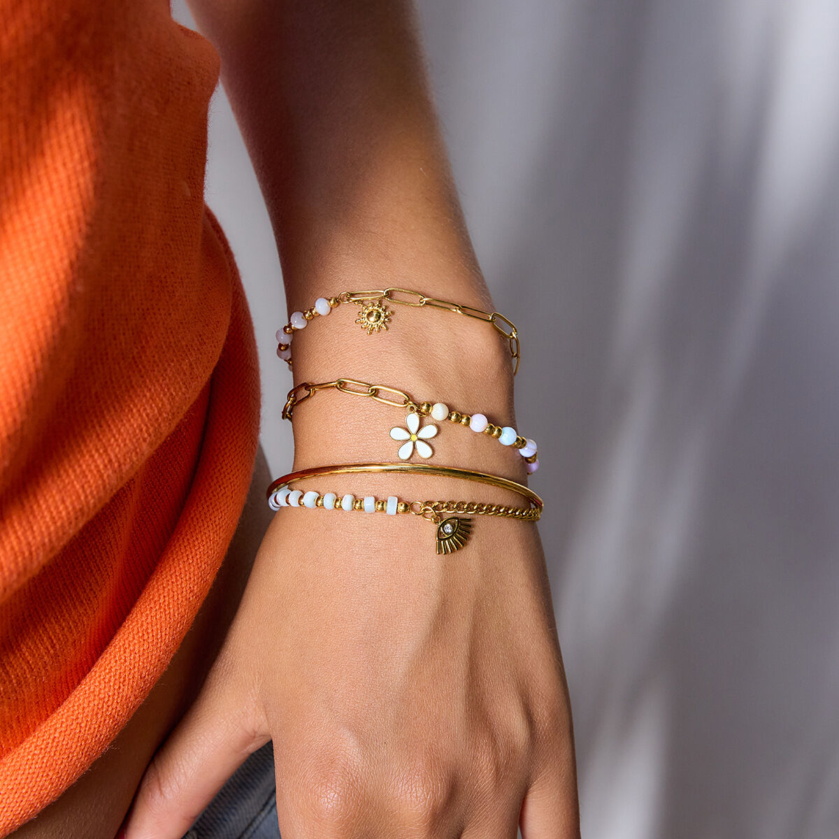 1 Piece Delicate Flower Stainless Steel Waterproof Gold Color Women's Charm Bracelets Picture6