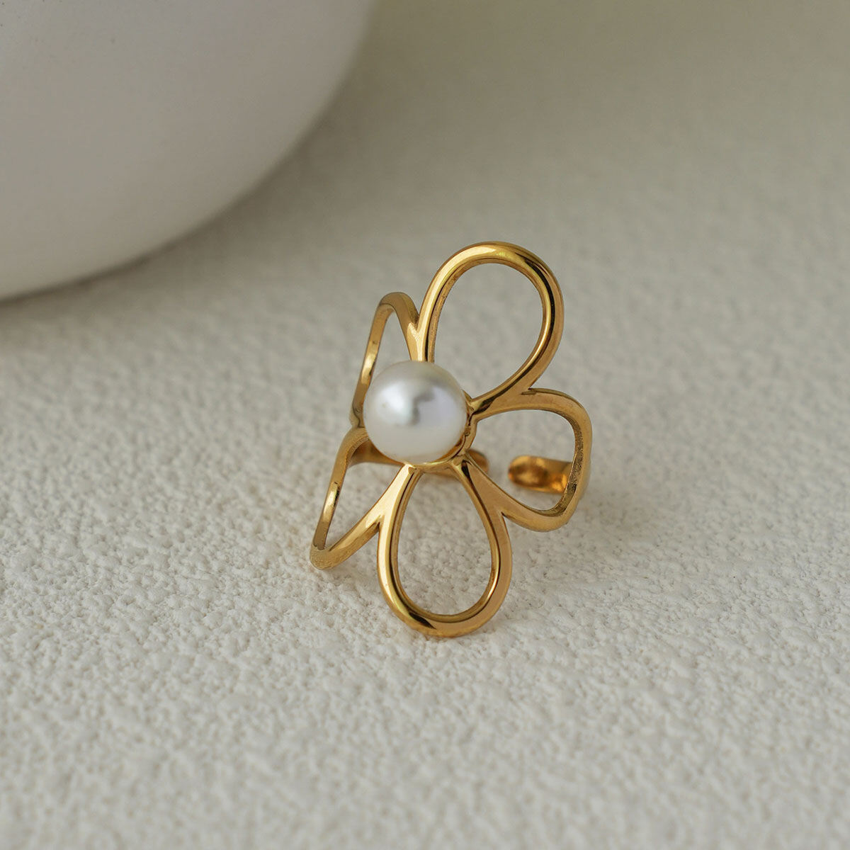 1 Piece Simple  Elegant Flower Stainless Steel Waterproof  Gold Color  Statement Rings Picture6
