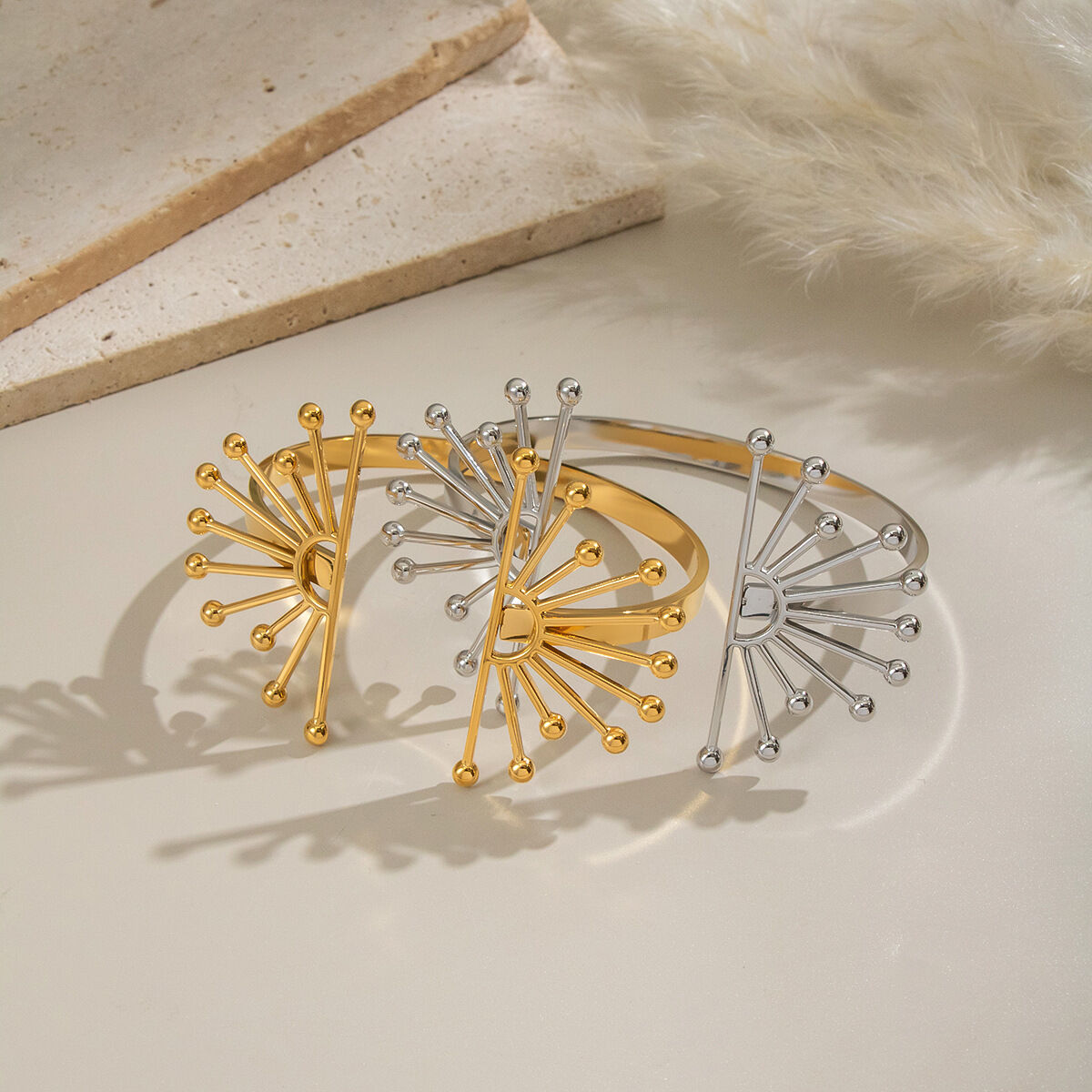 1 Piece Sun Flower Stainless Steel Waterproof Gold Color Cuff Bracelet 2