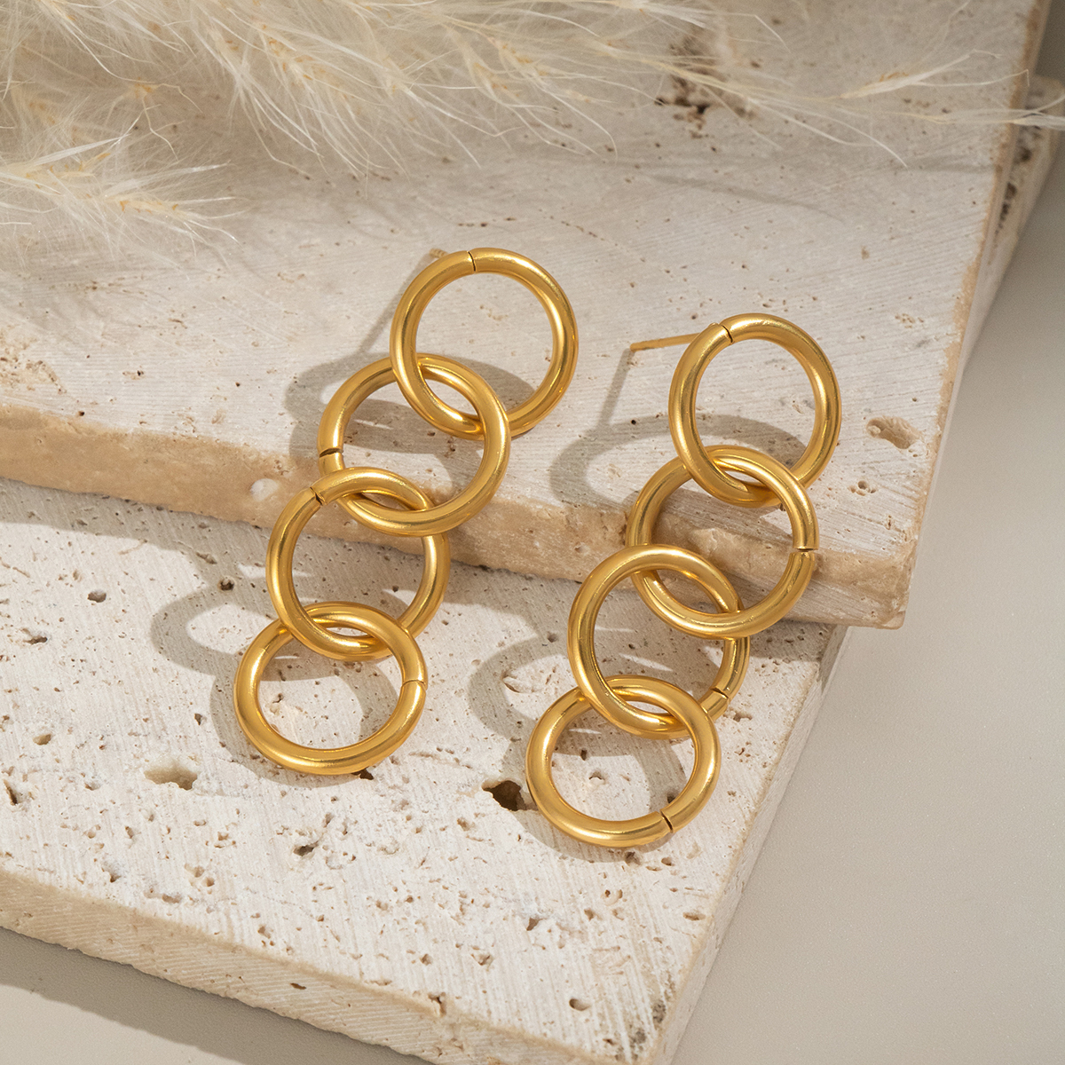 1 Pair Simple  Daily Circle Stainless Steel Waterproof  Gold Color  Women's Stud Earrings
