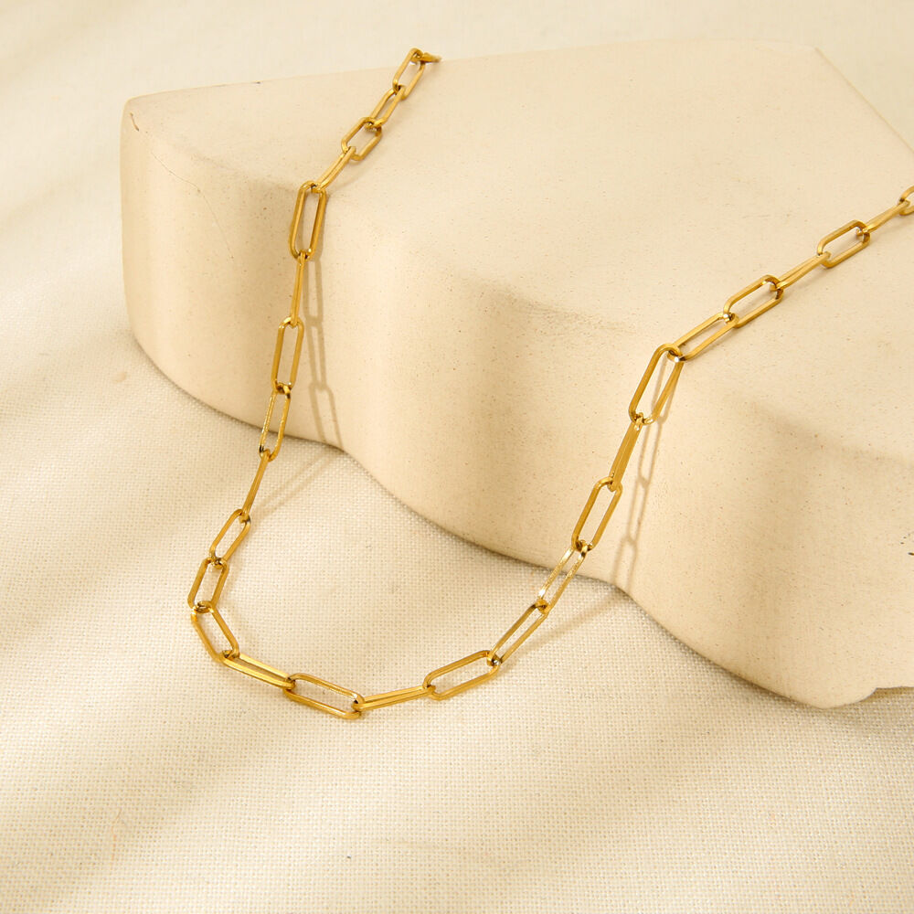 Simple and Stylish Square DIY Gold - colored Stainless Steel Waterproof Links h5Picture3