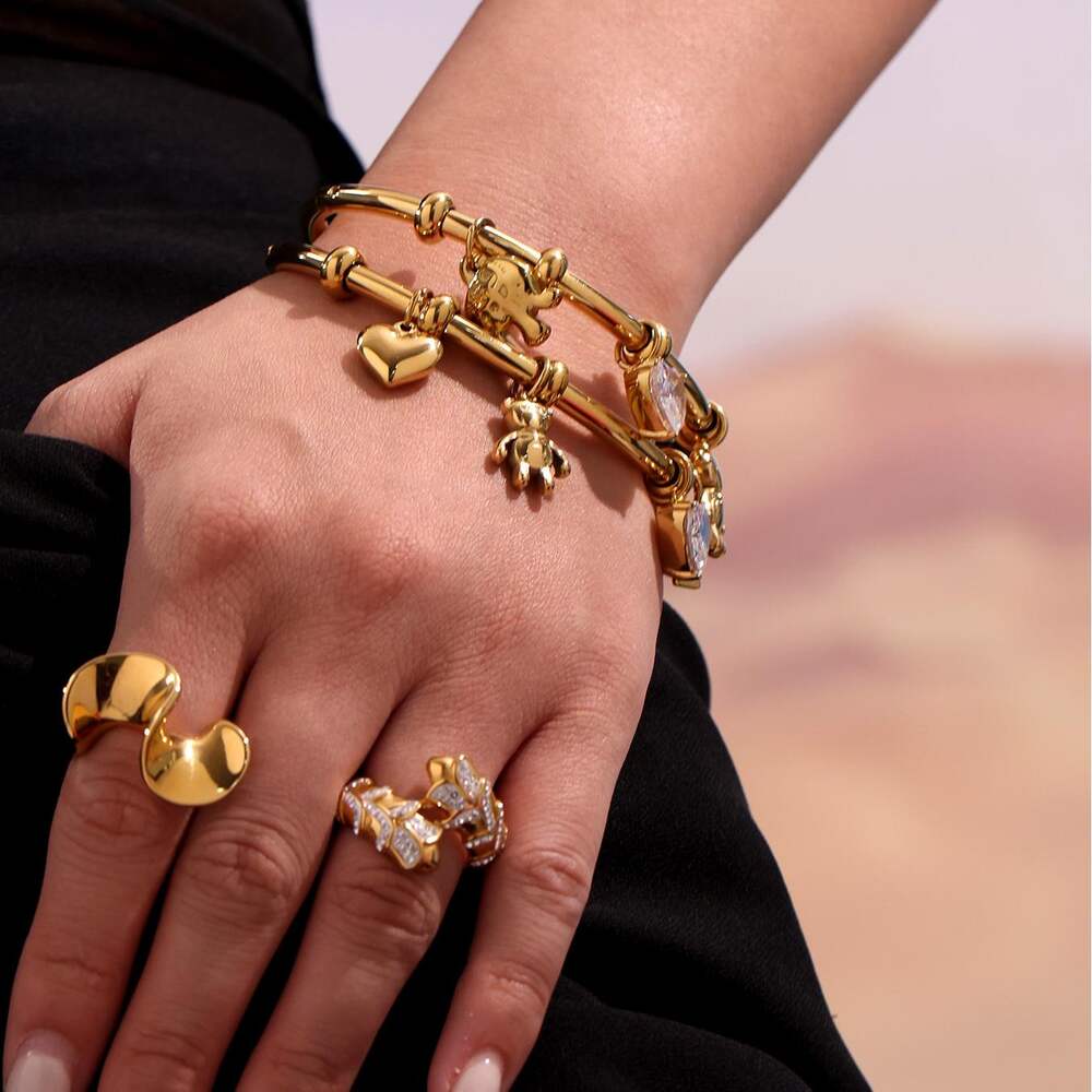 1 Piece Cute Bear Stainless Steel Waterproof Gold Color Women's Charm Bracelets Picture4