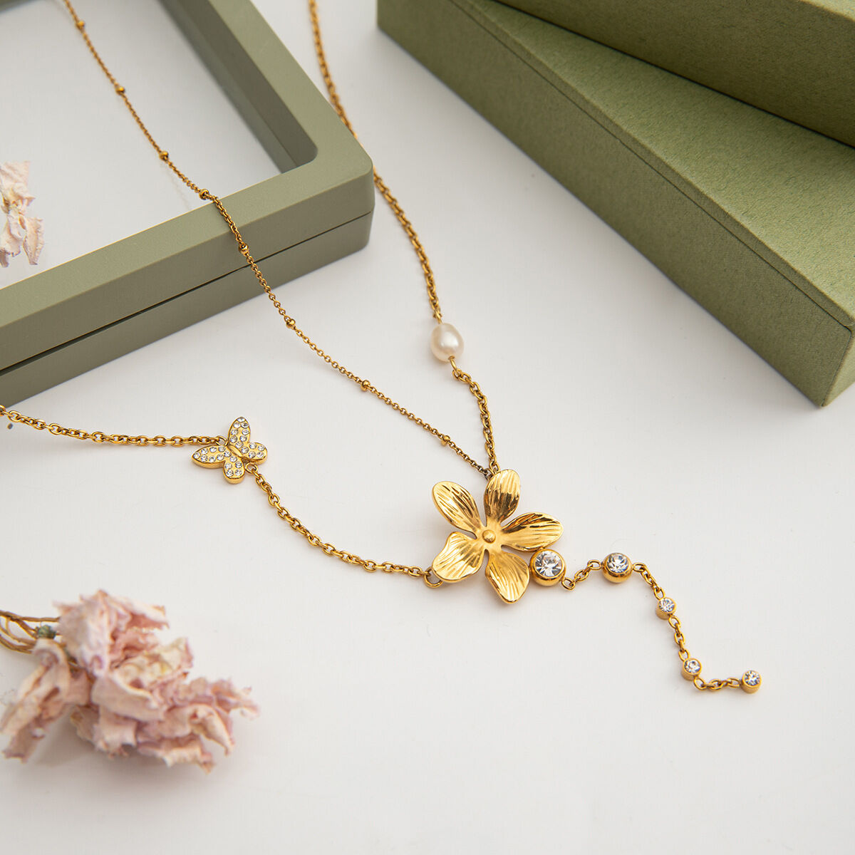 1 pezzo di collana con ciondolo da donna in acciaio inossidabile con nappe a forma di fiore, impermeabile, color oro h5 Immagine6