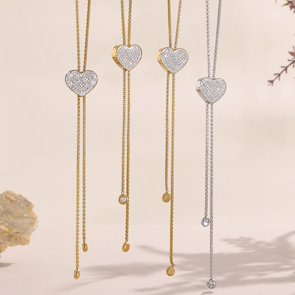 1 stuk delicate hartvormige, waterdichte, roestvrijstalen hanger met goudkleurige zirkonia voor dames 2