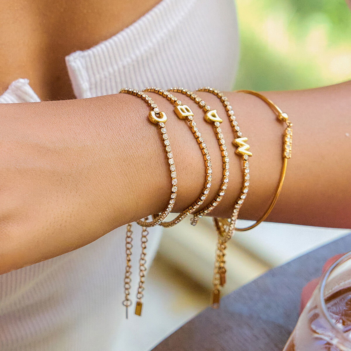 1 Stück Simple Series Herzförmiges Edelstahl-Armband für Damen, wasserdicht, goldfarben Bild4