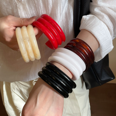 1 Piece Irregular Shape Solid Color Resin Cuff Bracelet