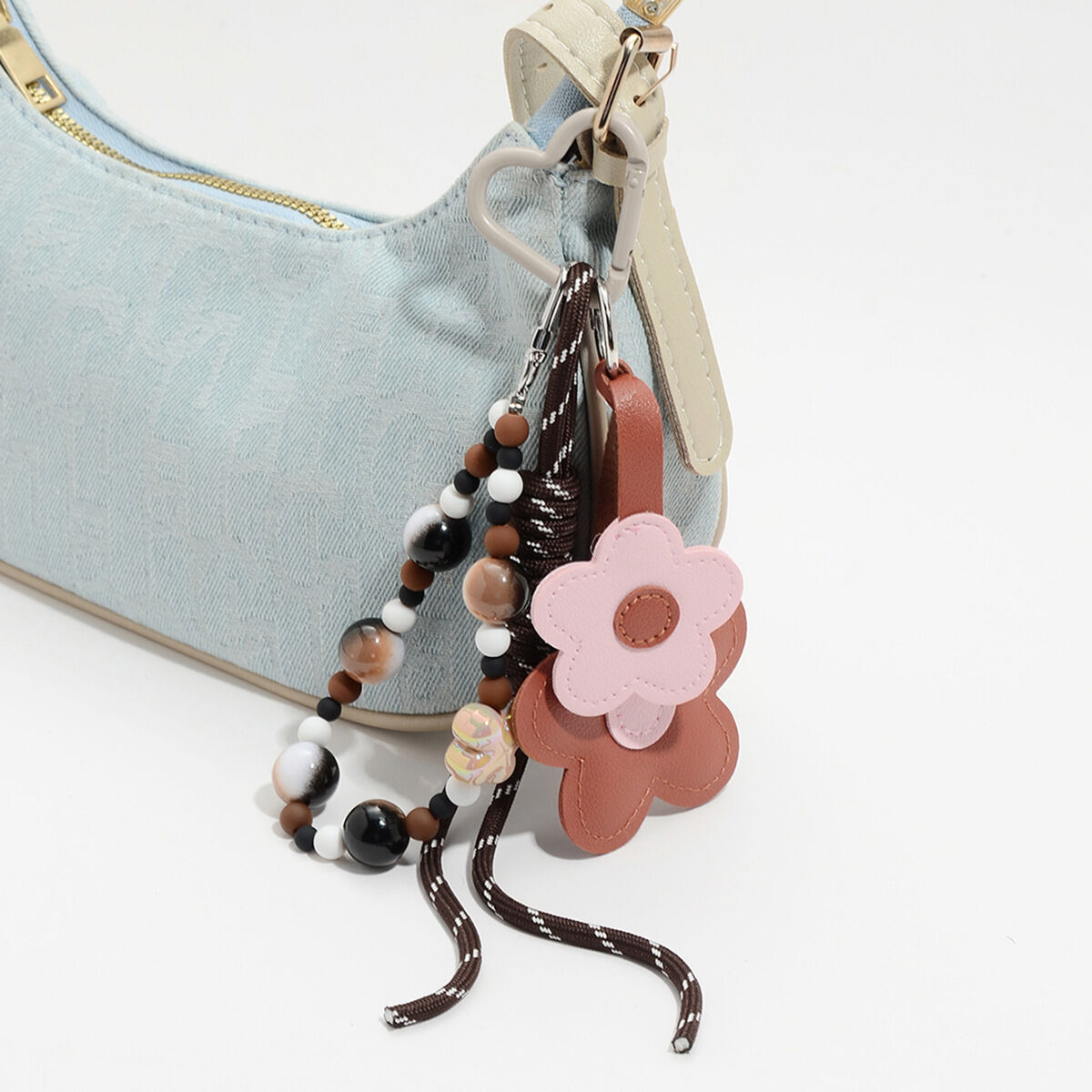1 pezzo di ciondolo per borsa a forma di fiore in pelle 2