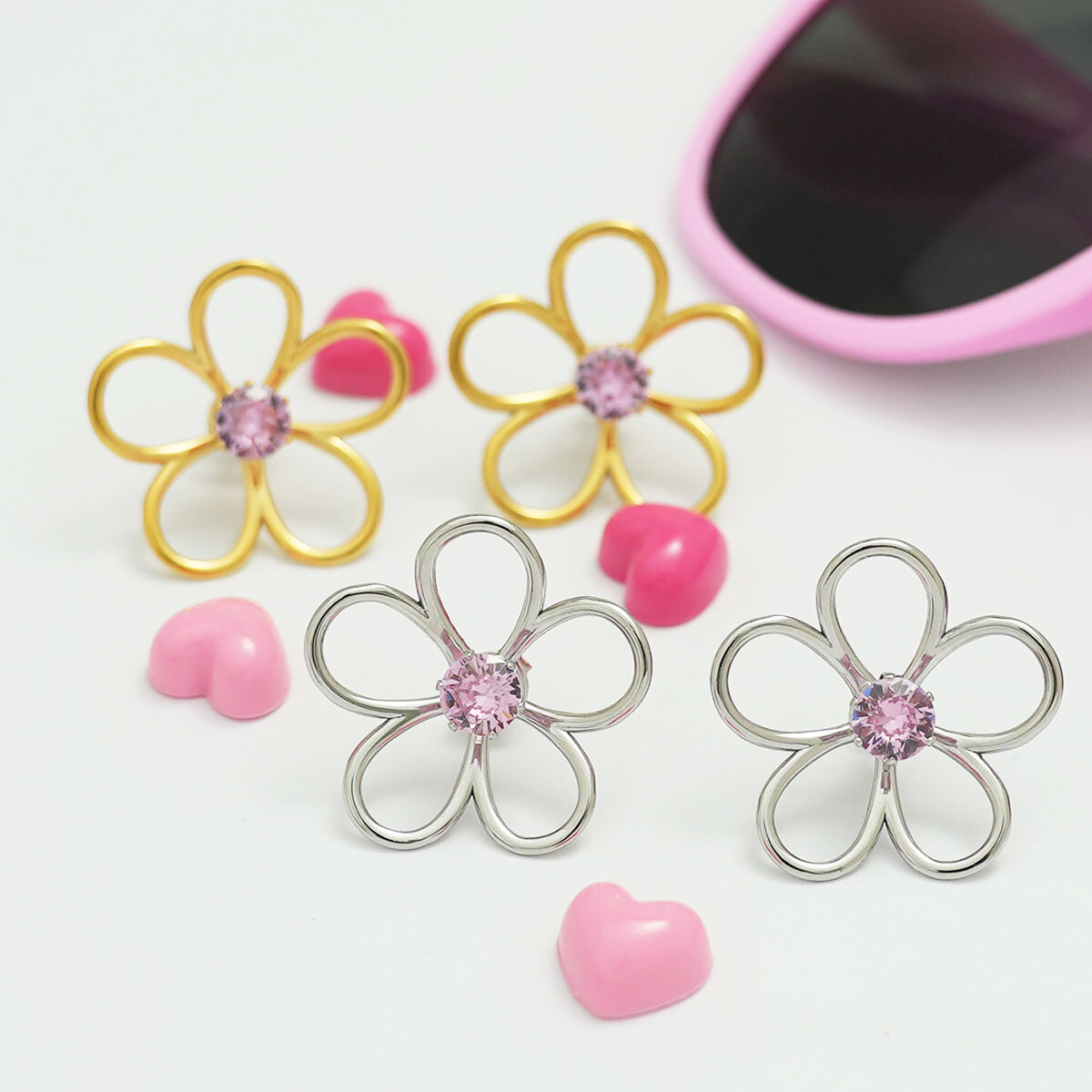 1 Pair Simple  Natural Flower Stainless Steel Waterproof   Women's Stud Earrings Picture3