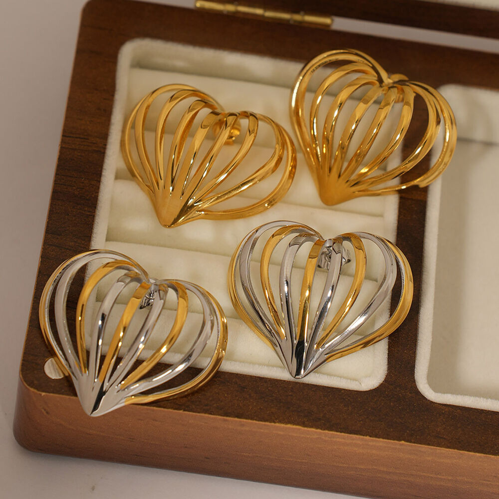 1 par de pendientes sencillos e informales de acero inoxidable con forma de corazón, resistentes al agua, de color dorado, para mujer h5Imagen6