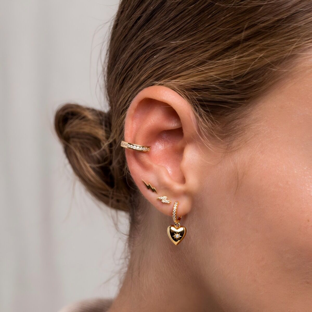 1 paio di orecchini pendenti da donna in acciaio inossidabile Shinning Moon, impermeabili, color oro, con zirconi h5 Immagine3