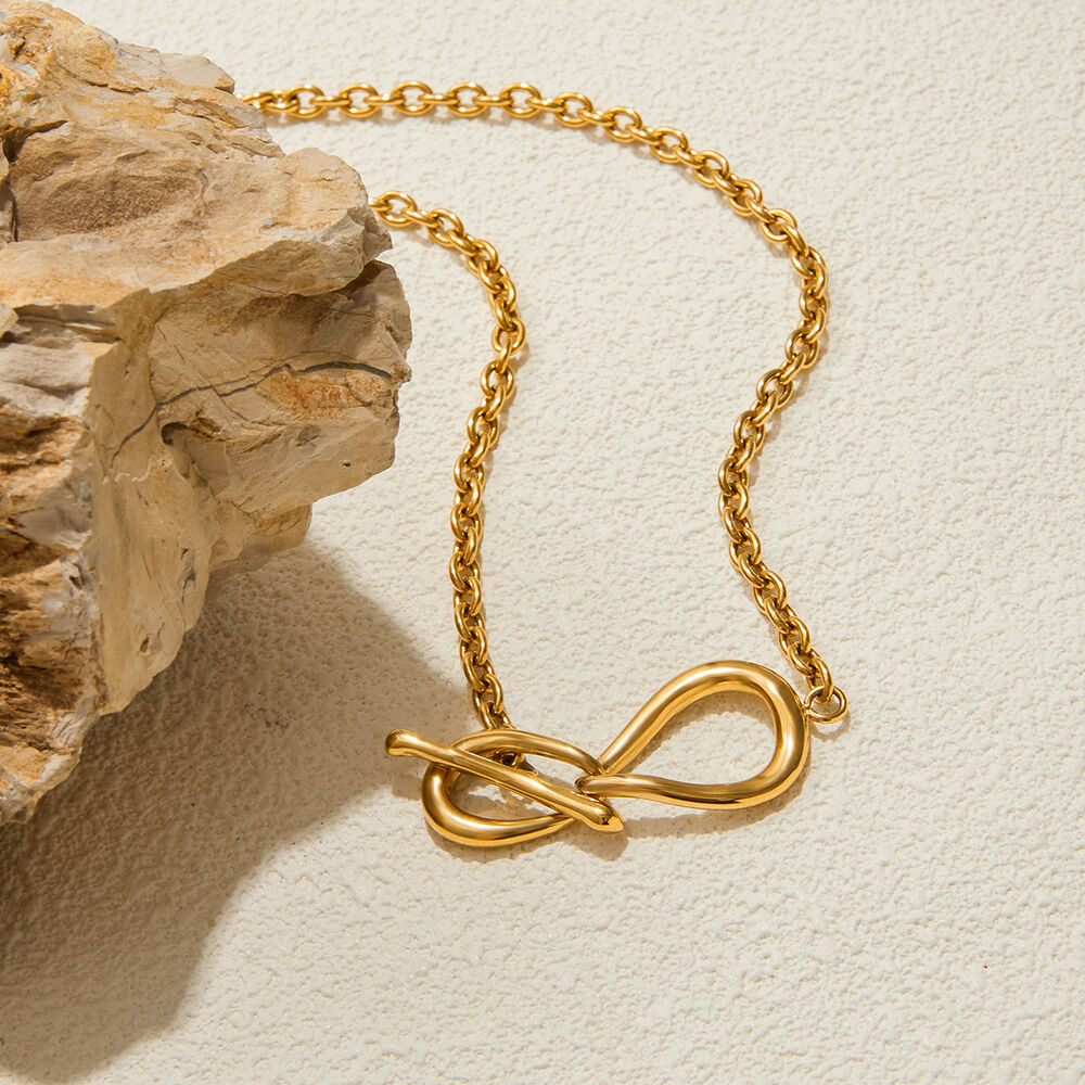 1 Piece Simple Irregular Shape Twist Stainless Steel Waterproof Gold Color Women's Chain Necklaces Picture3