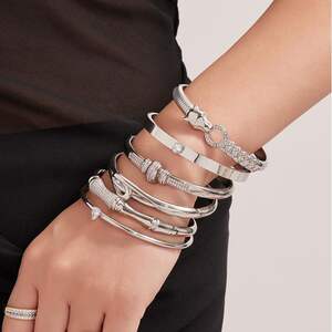 1 Piece Designable Irregular Shape Twist Stainless Steel Waterproof Gold Color Zircon Women's Bangles h5 Picture6