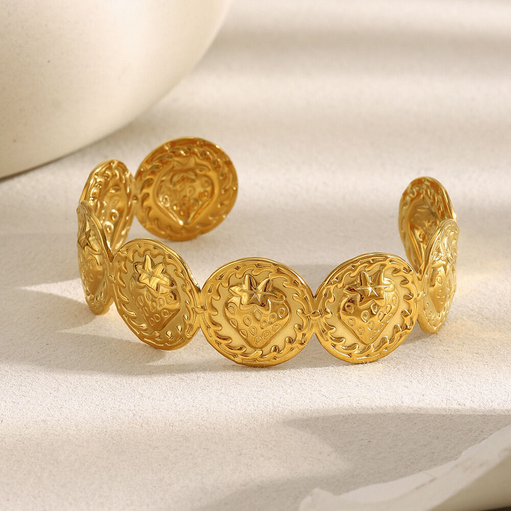 1 Stück tägliches Erdbeer-Armband aus Edelstahl, wasserdicht, goldfarben, für Damen Bild2