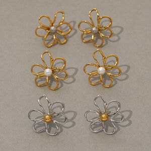 1 Pair Simple Natural Flower Stainless Steel Waterproof Gold Color Women's Stud Earrings h5 Picture5