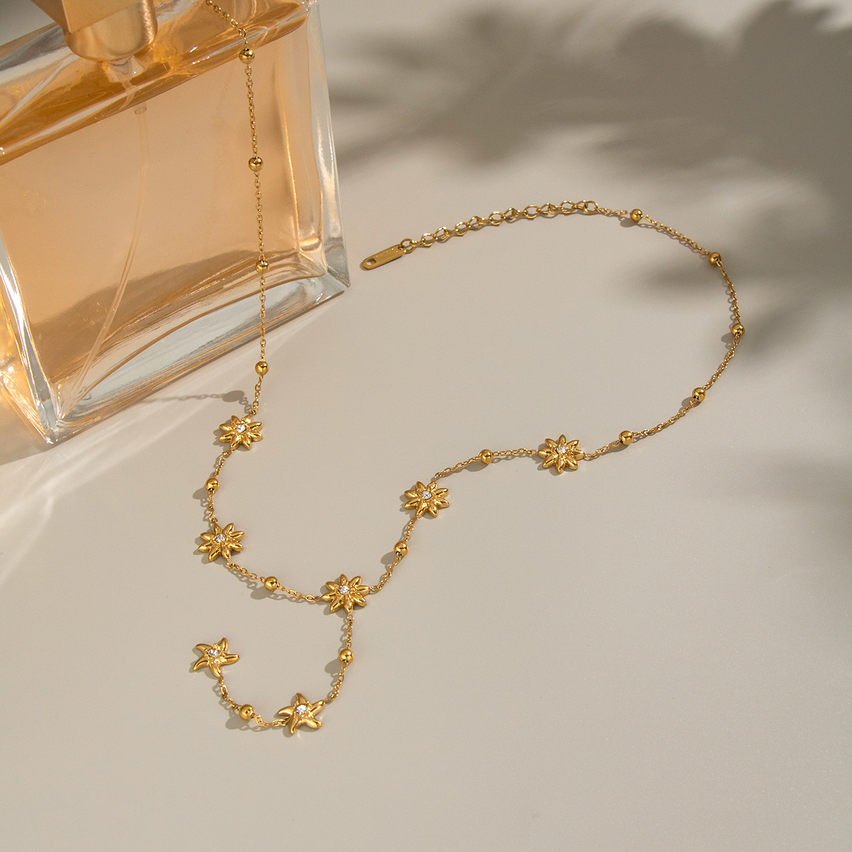 Flower Stainless Steel Waterproof  Gold Color Necklace Set Picture3