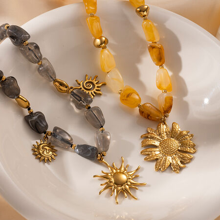 1 Piece Flower Sun Acrylic Gold Color Beaded Necklace 2