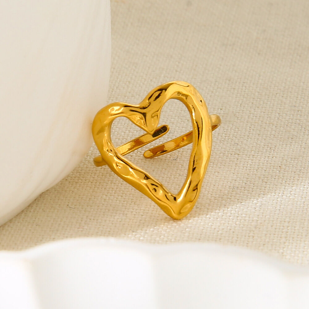 1 Piece Romantic Simple Heart Stainless Steel Waterproof Gold Color Womn's Statement Rings h5Picture2