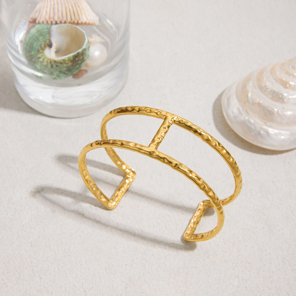 Pulseras de acero inoxidable con textura martillada para mujer, resistentes al agua, color dorado, 1 unidad h5 Imagen7