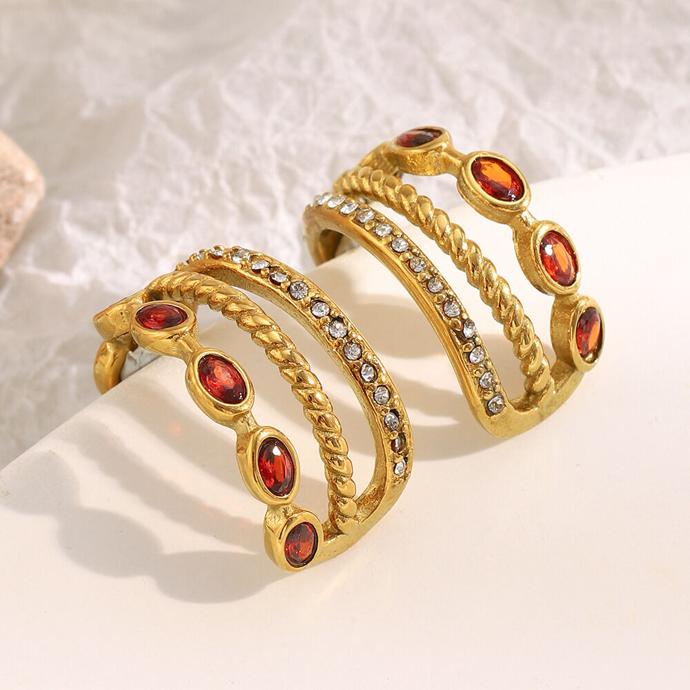 1 par de pendientes de aro clásicos de acero inoxidable resistentes al agua con circonita roja de color dorado para mujer