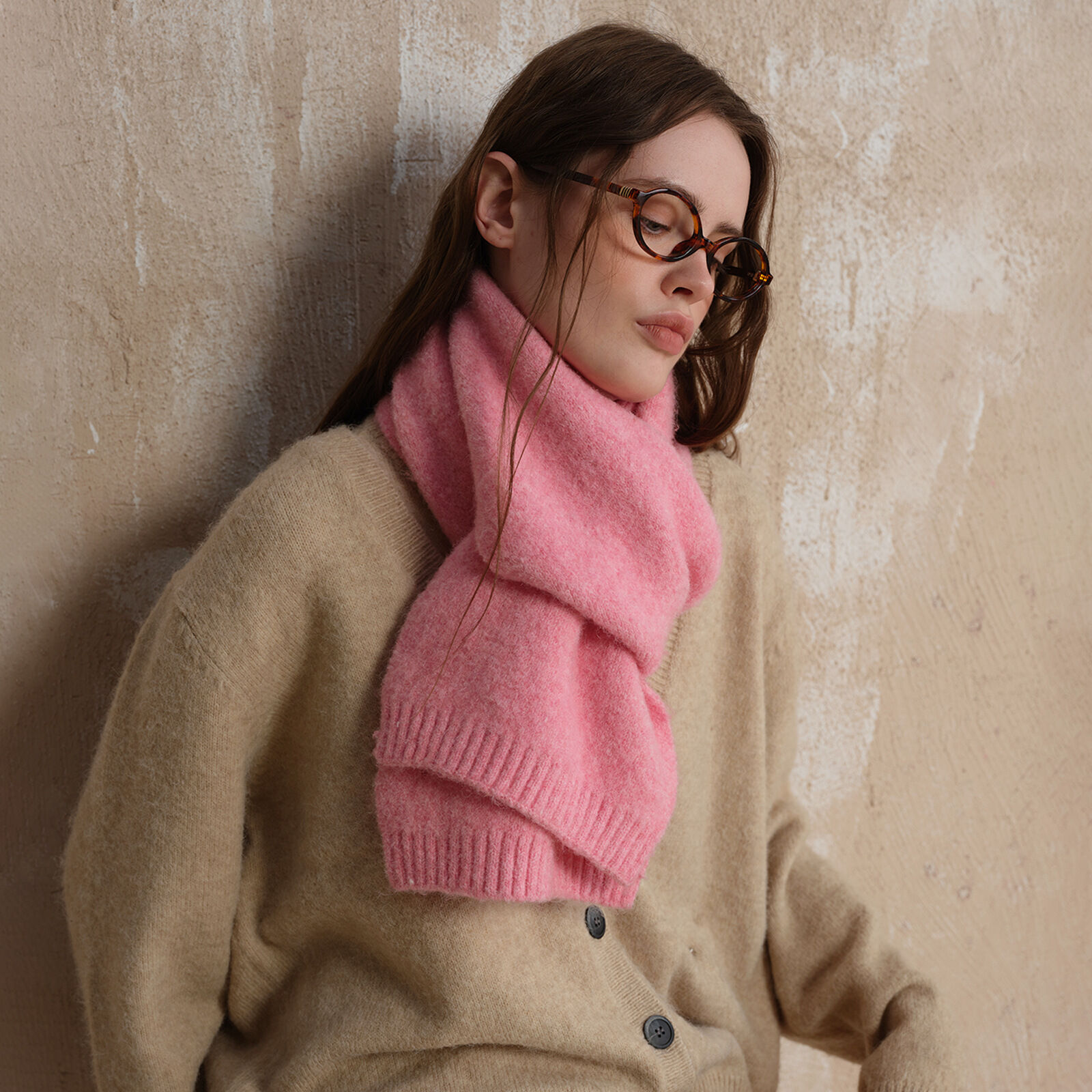 1 Piece Elegant Solid Color Synthetic Fiber Women's Winter Scarves h5 Picture2