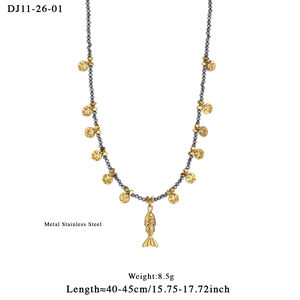 1 pezzo elegante collana di perline da donna in acciaio inossidabile impermeabile color oro con pietra naturale a forma di pesce h5 Immagine2