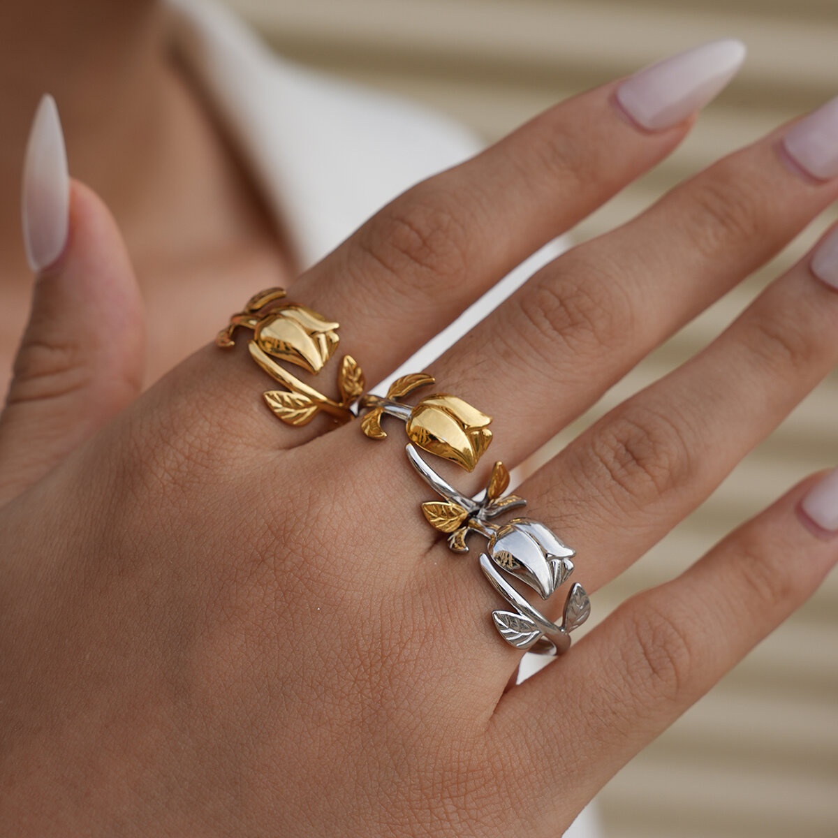 1 Piece Retro Flower Rose Stainless Steel Waterproof  Gold Color Women‘s  Statement Rings h5 Picture9