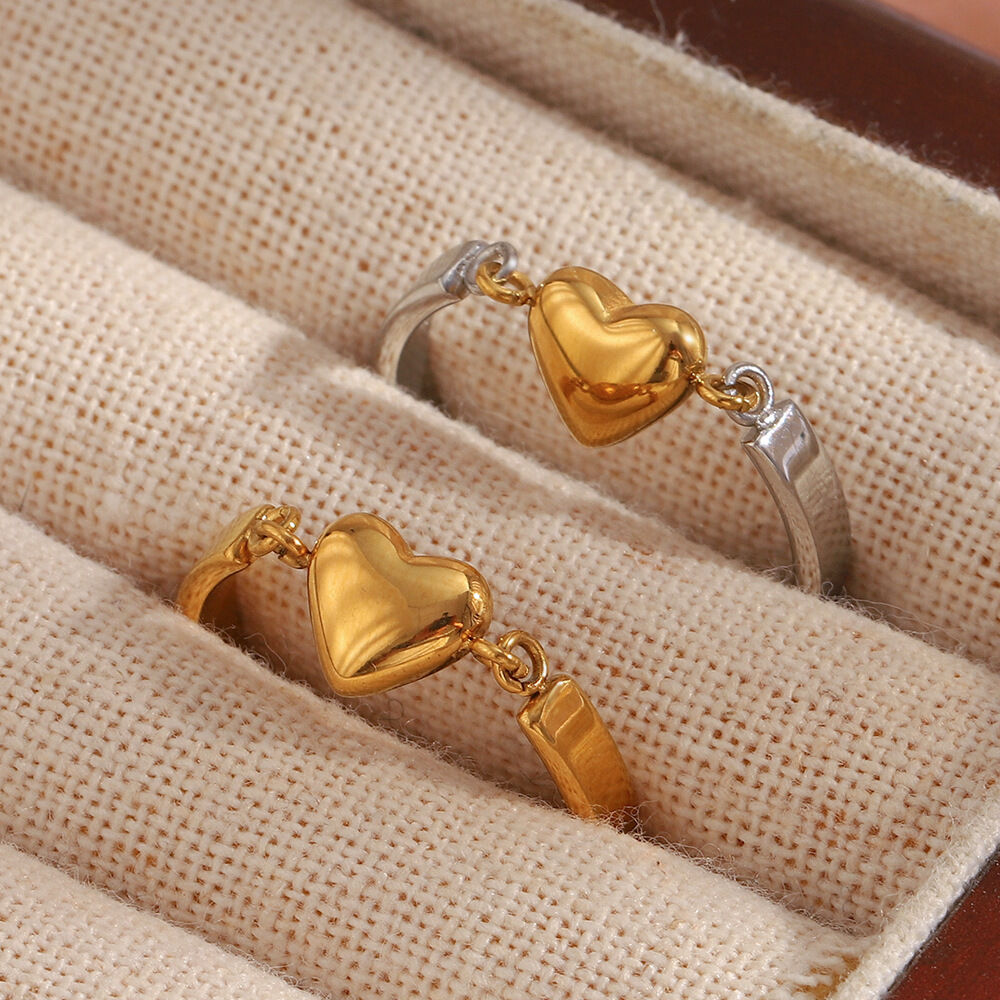 1 Stück schlichter, herzförmiger Statement-Ring aus wasserfestem Edelstahl in Goldfarbe h5Bild3