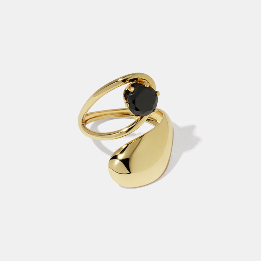 Bague en acier inoxydable de forme irrégulière, étanche, couleur or, sertie d'un zircon.