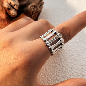 1 Piece Classic Stainless Steel Waterproof Gold Color Zircon Statement Ring h5 Picture2