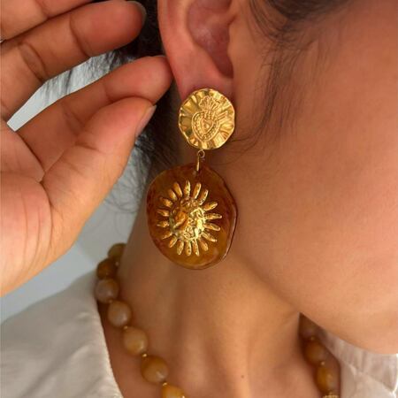 1 Pair Stainless Steel Flower Gold Color Resin Drop Earrings 2