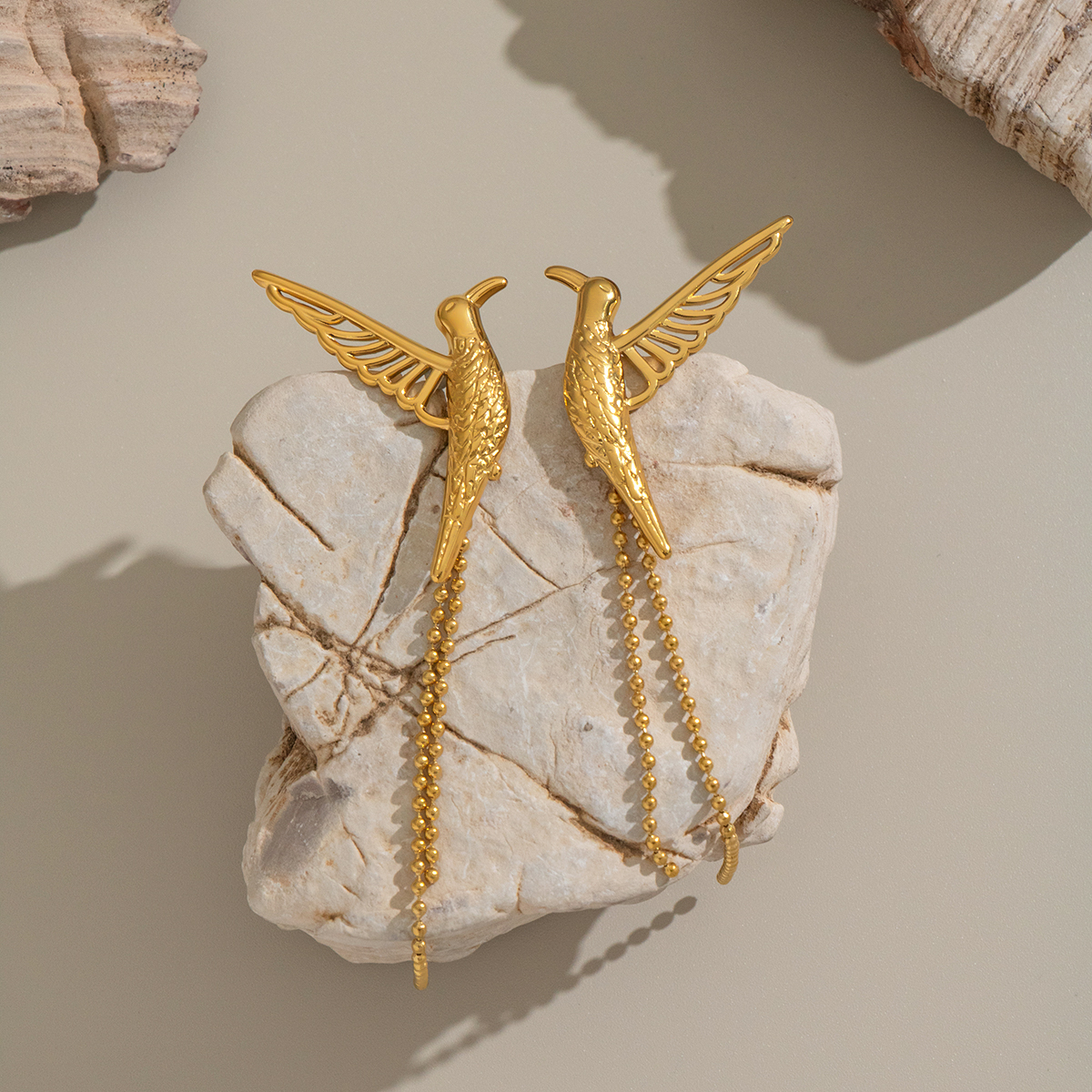 Boucles d'oreilles à clous en acier inoxydable doré, motif oiseaux (1 paire)