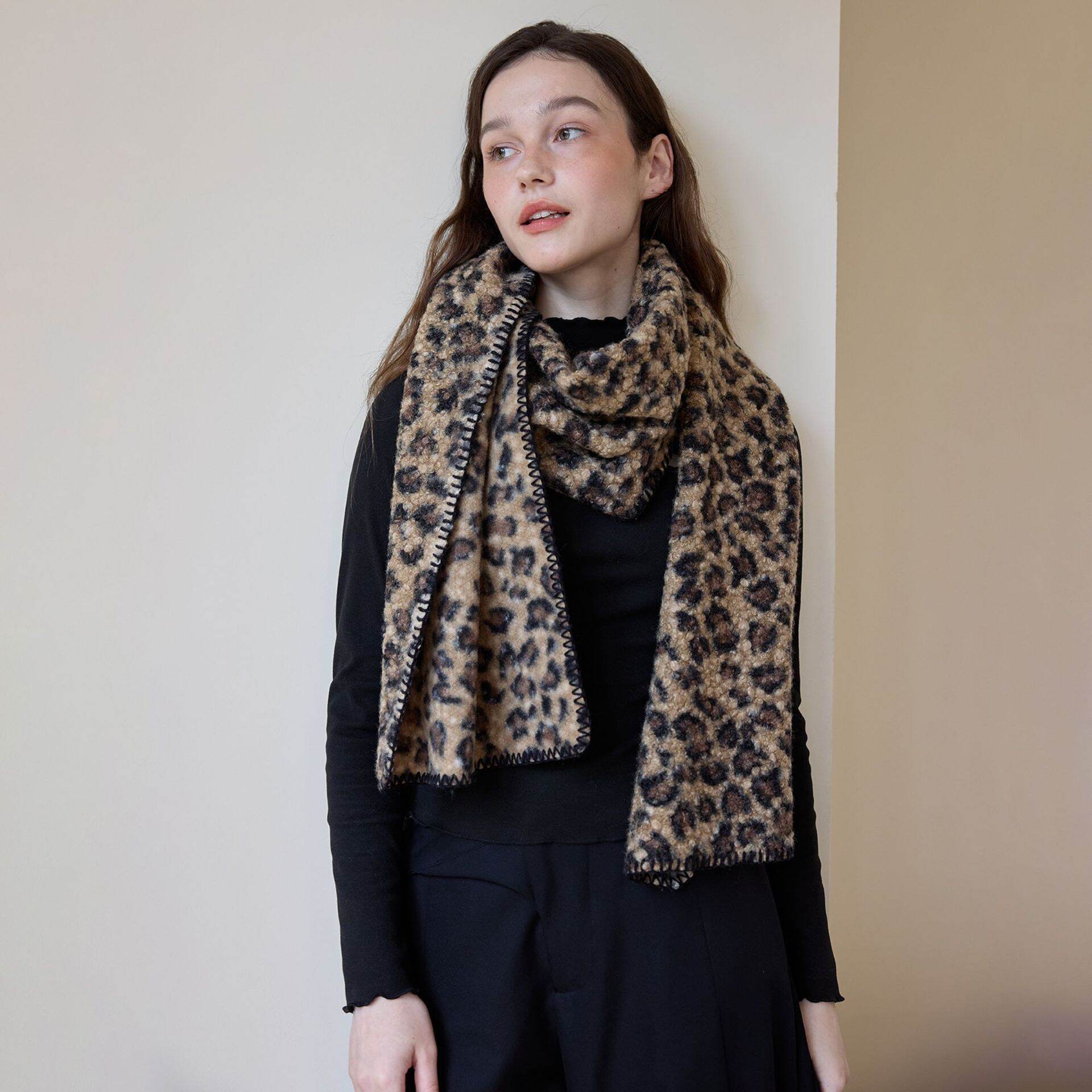 1 Piece Retro Leopard Print Polyester Women's Winter Scarves
