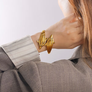 1 Piece Fish Shape Stainless Steel Waterproof Gold Color Cuff Bracelet h5 Picture5